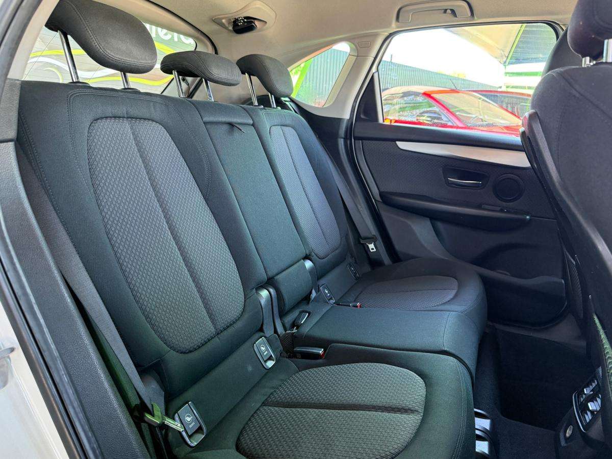 bmw-serie-2-2017-diesel-1496cc