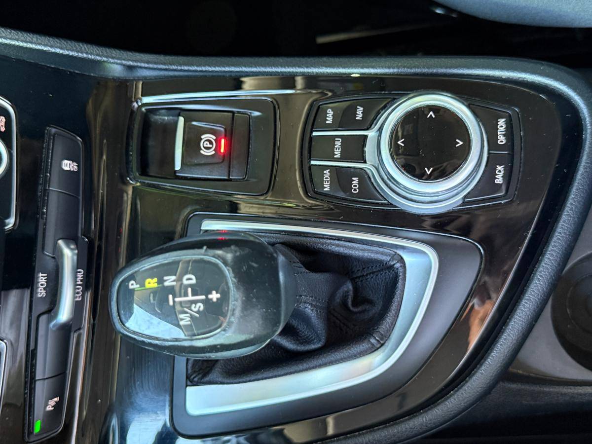 bmw-serie-2-2017-diesel-1496cc