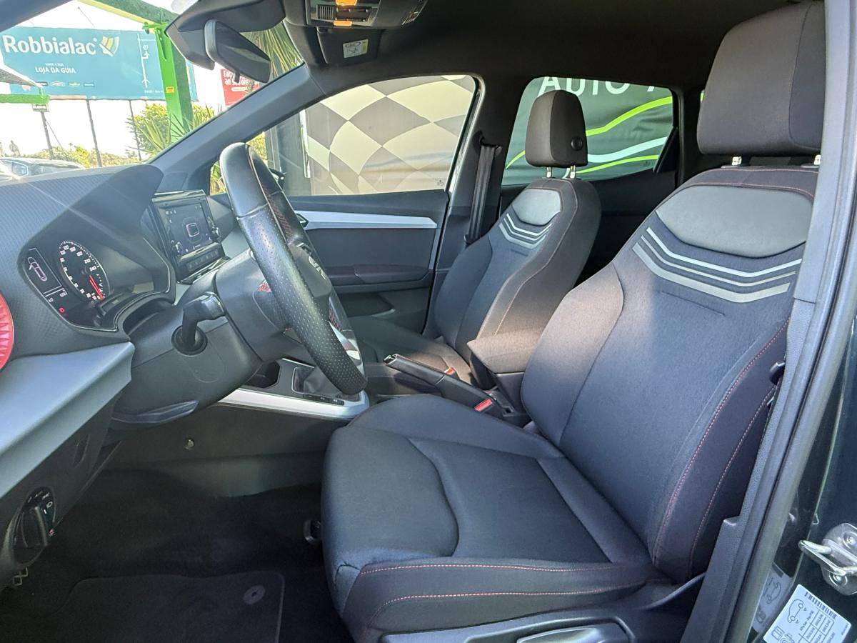 seat-arona-2023-gasolina-999cc