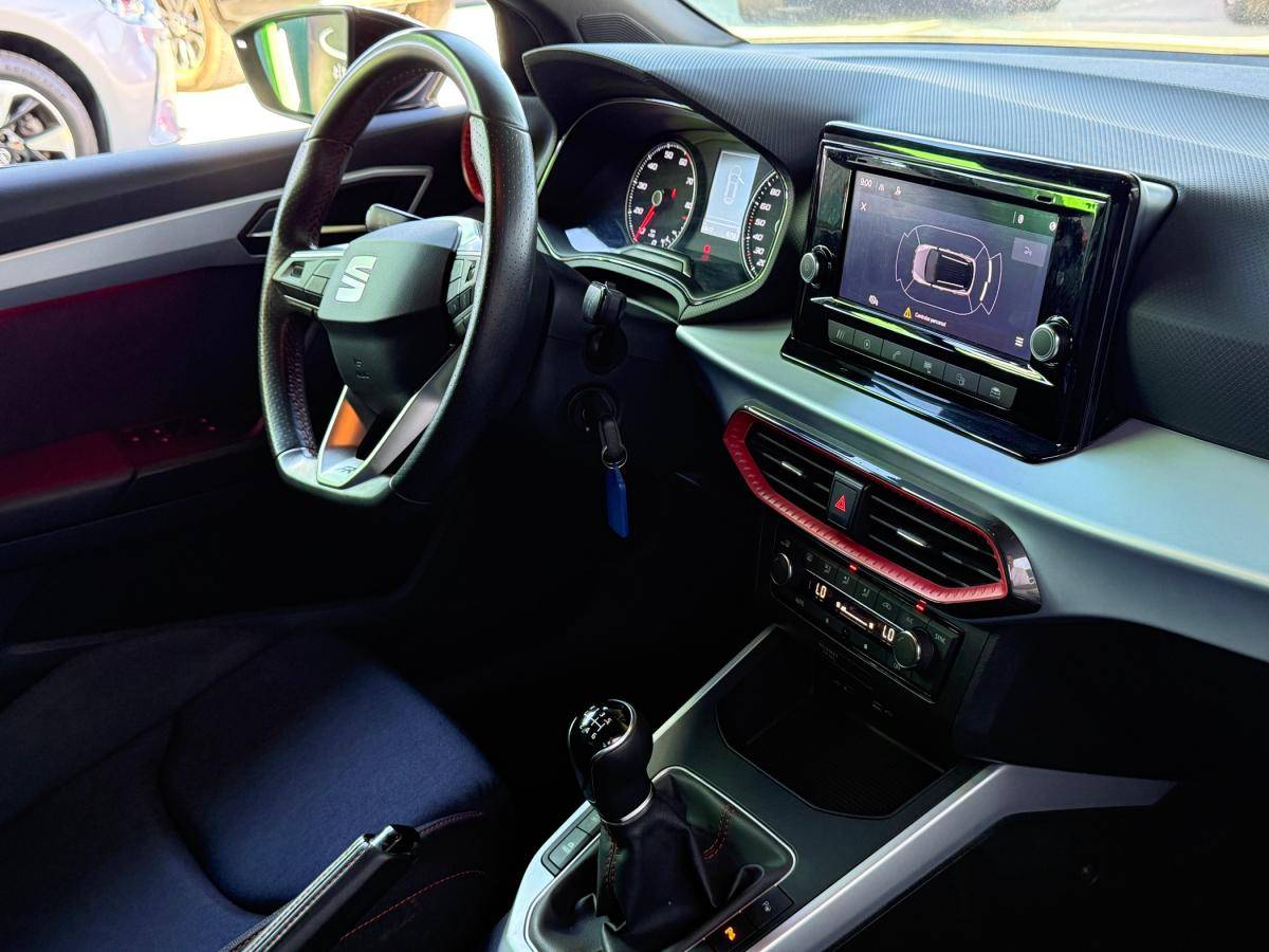 seat-arona-2023-gasolina-999cc