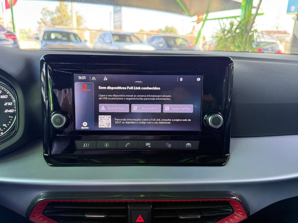 seat-arona-2023-gasolina-999cc