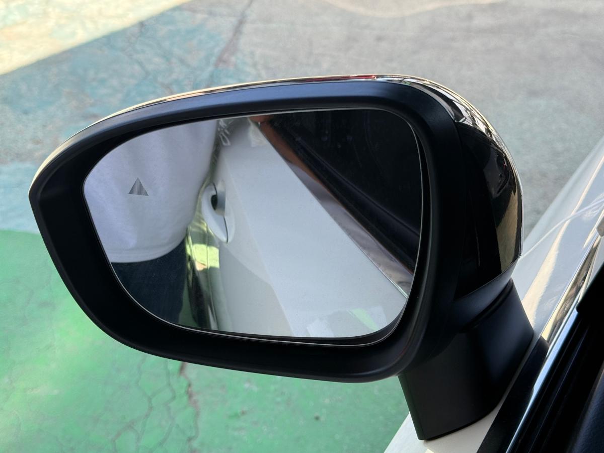 nissan-qashqai-2024-hibrido-a-gasolina-1497cc