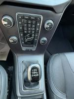 volvo-v40-2019-diesel-1969cc