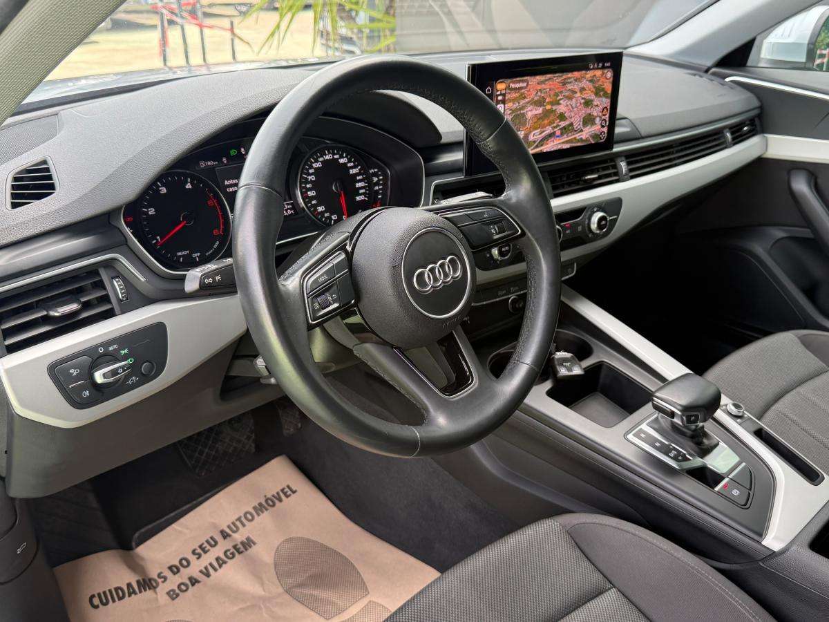 audi-a4-avant-2022-diesel-1968cc