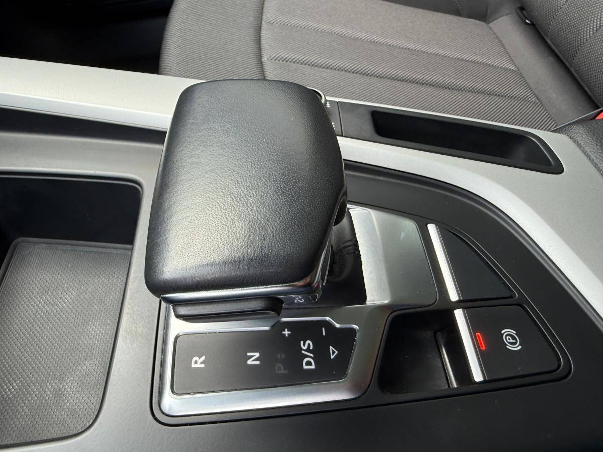 audi-a4-avant-2022-diesel-1968cc