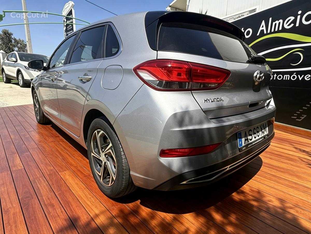 hyundai-i30-2022-gasolina-998cc