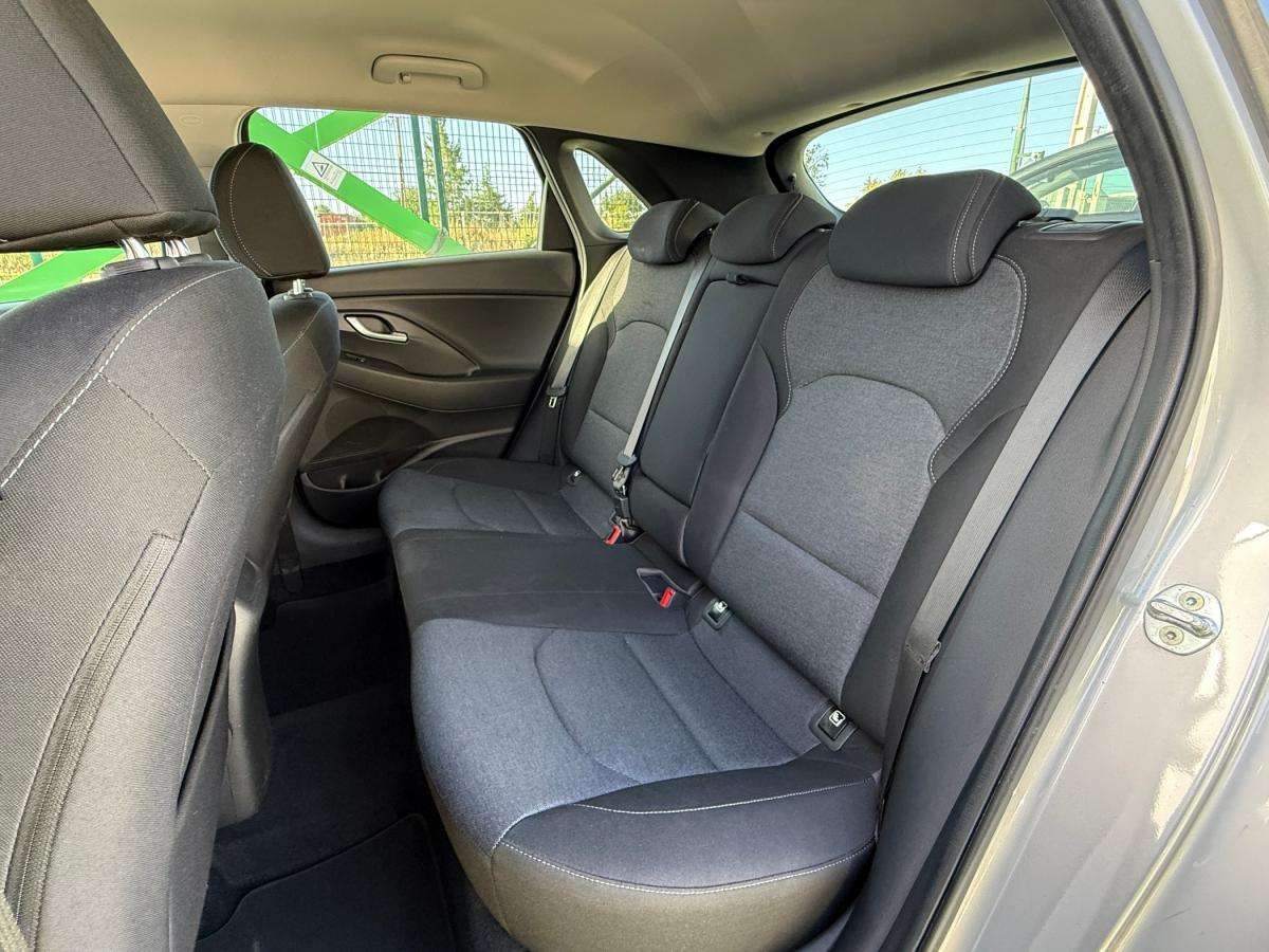 hyundai-i30-2022-gasolina-998cc