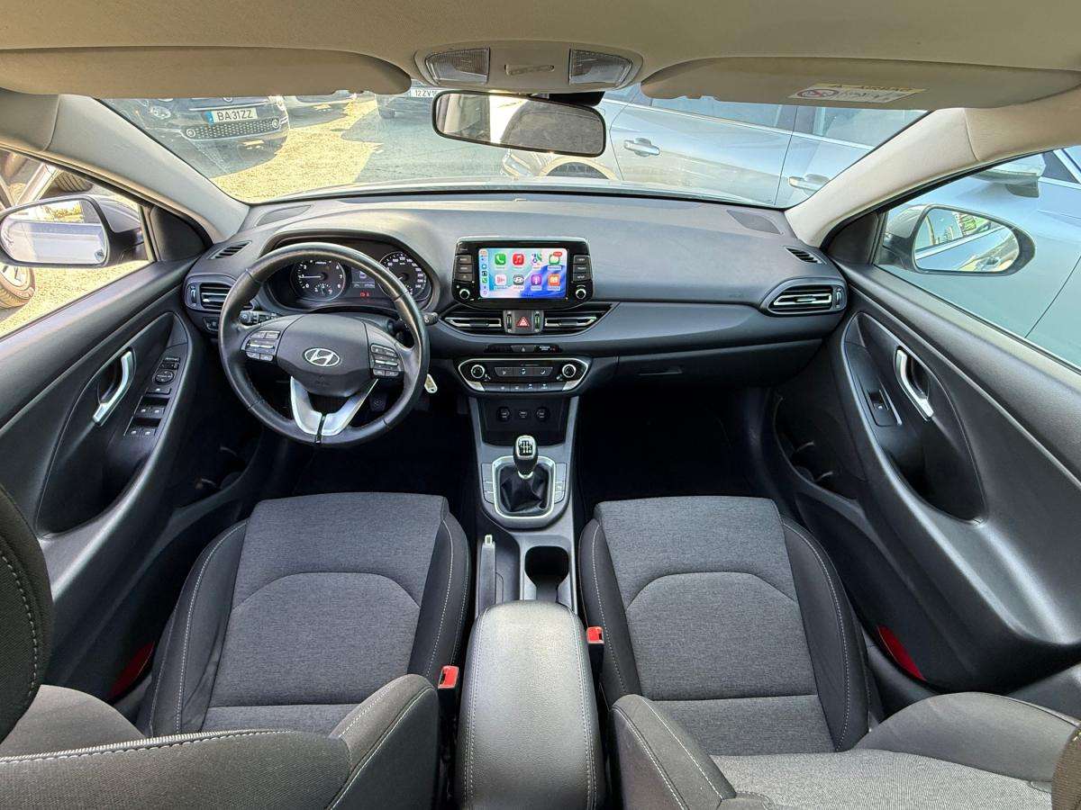 hyundai-i30-2022-gasolina-998cc