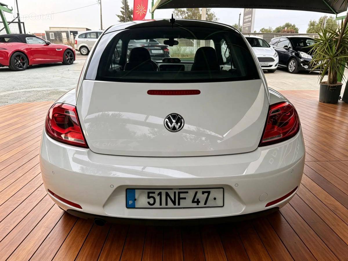 volkswagen-beetle-2012-diesel-1598cc