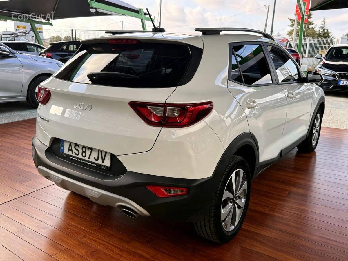 kia-stonic-2022-gasolina-1197cc