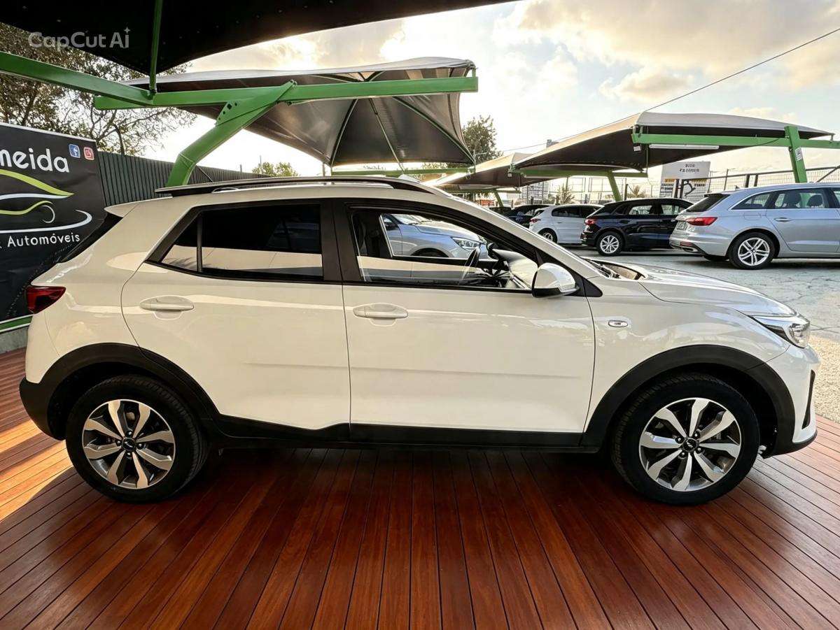 kia-stonic-2022-gasolina-1197cc