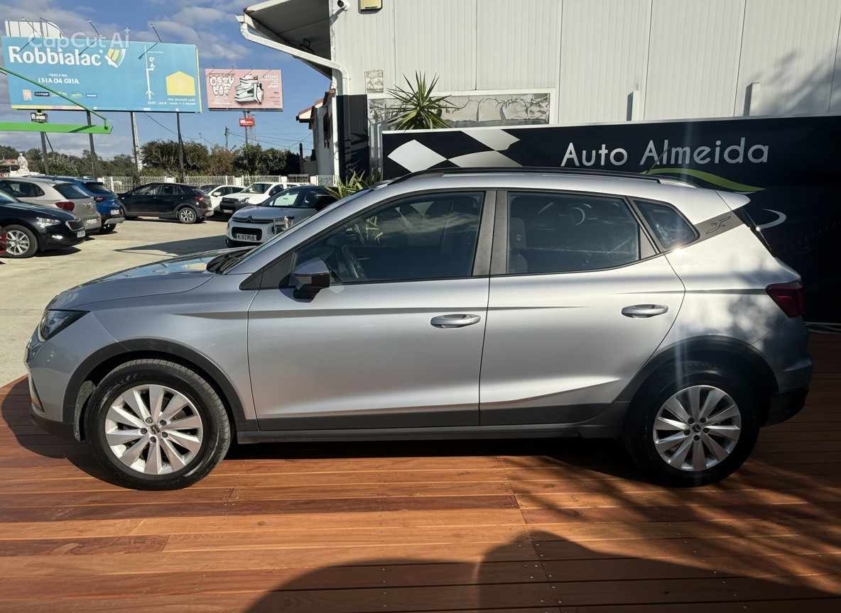 seat-arona-2023-gasolina-999cc