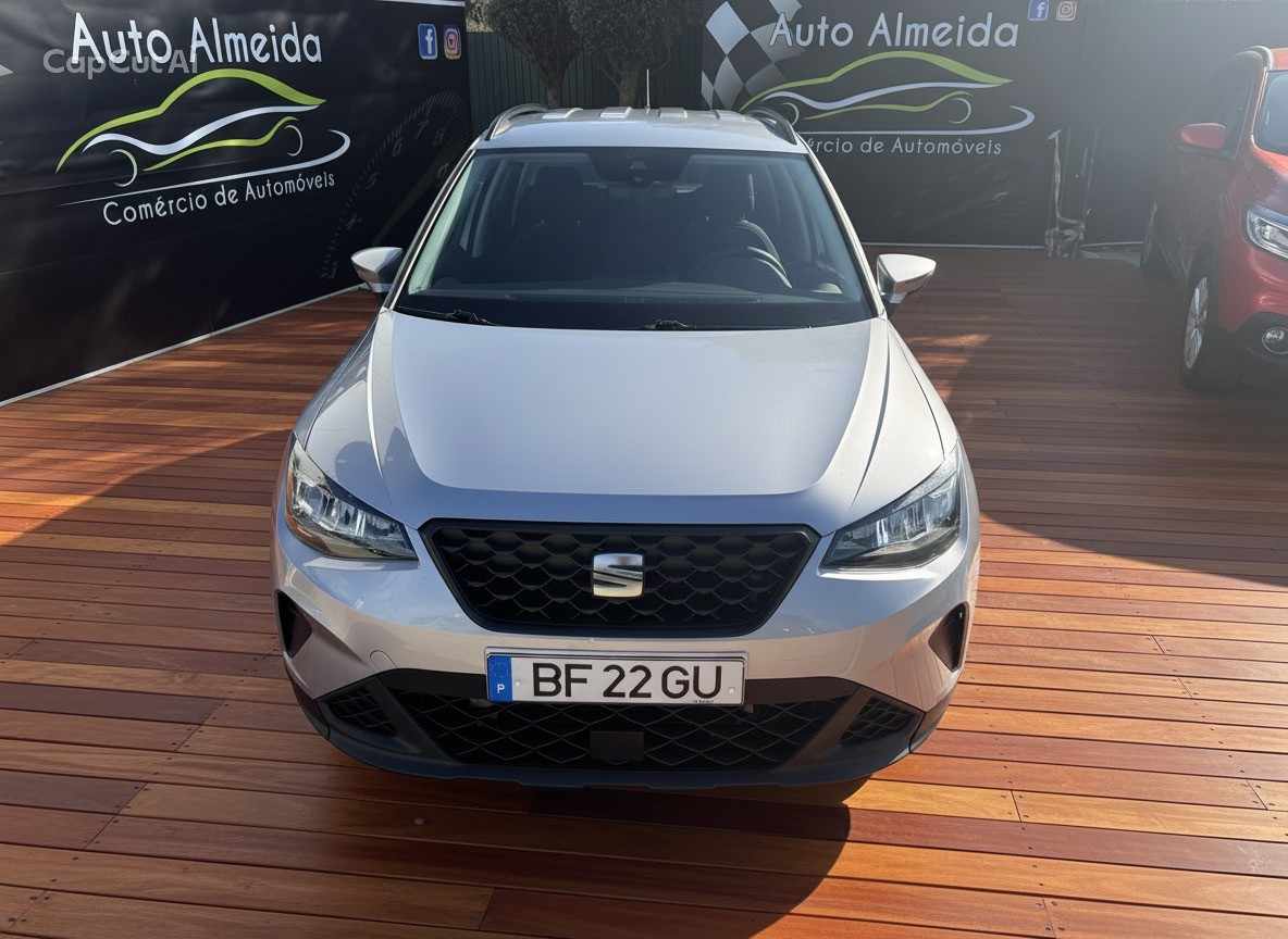 seat-arona-2023-gasolina-999cc