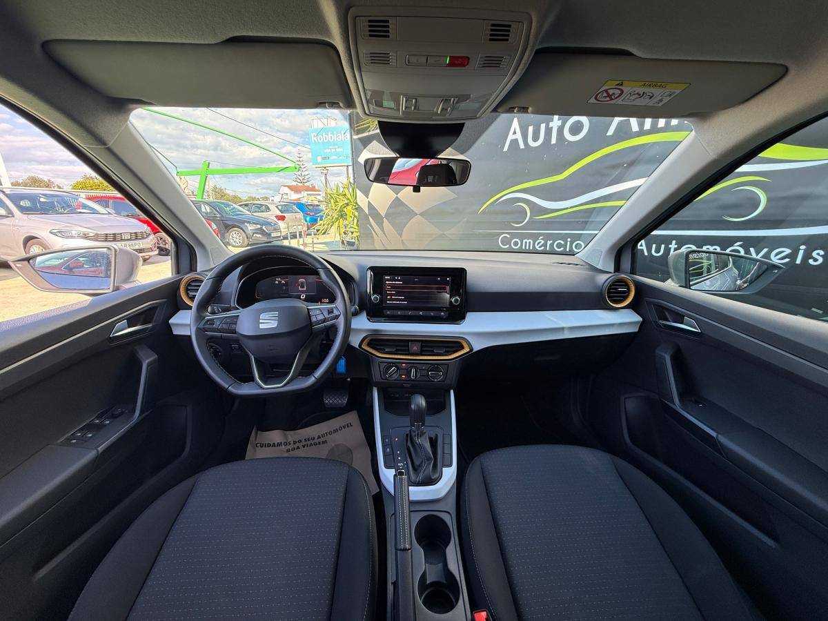 seat-arona-2023-gasolina-999cc