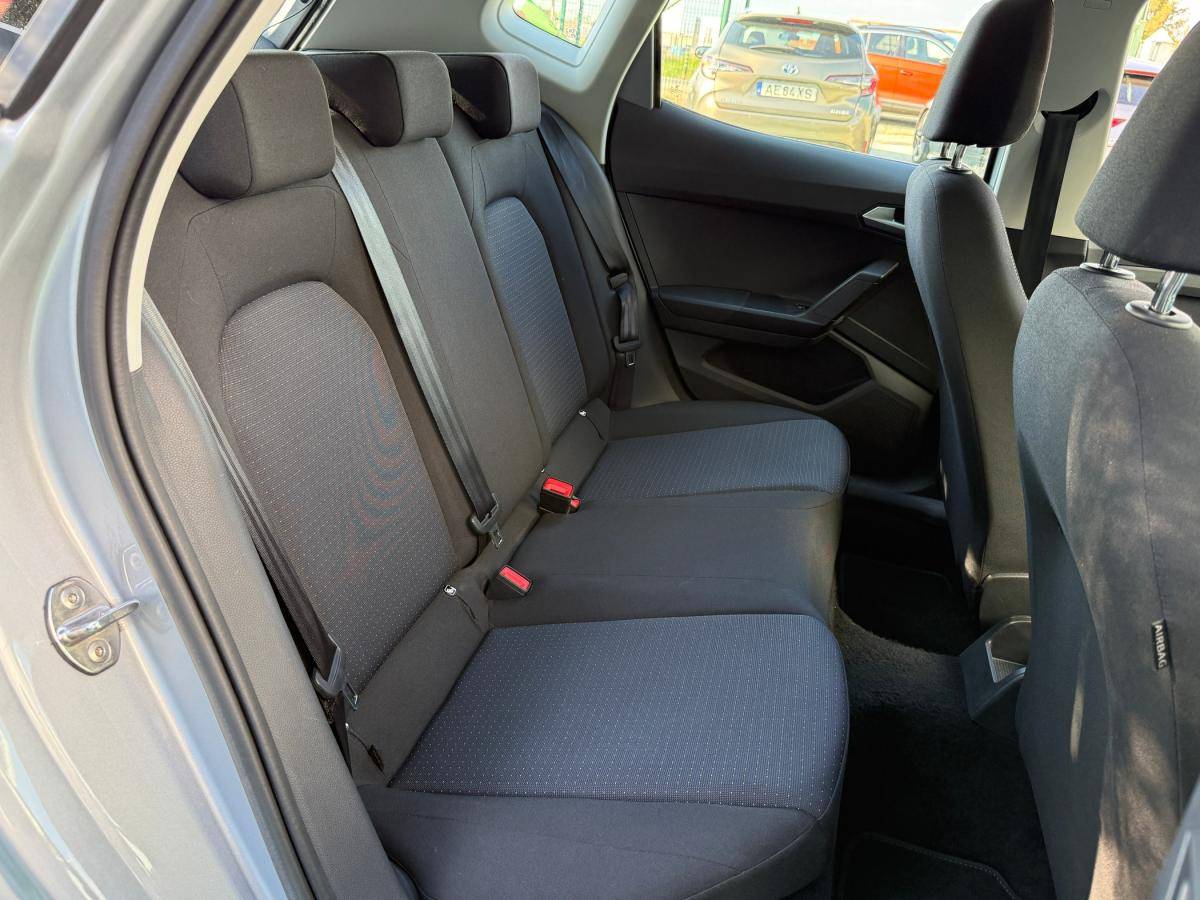 seat-arona-2023-gasolina-999cc
