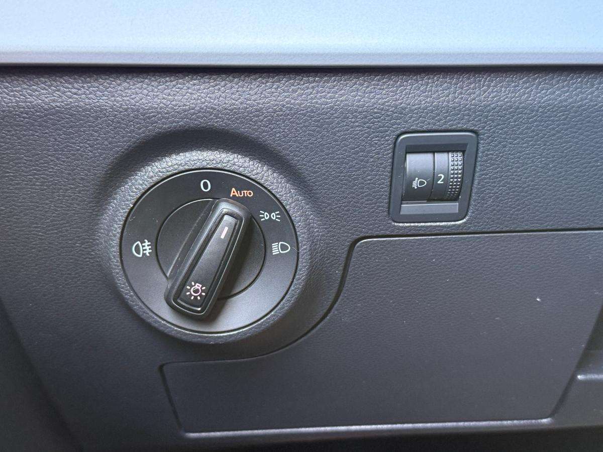 seat-arona-2023-gasolina-999cc