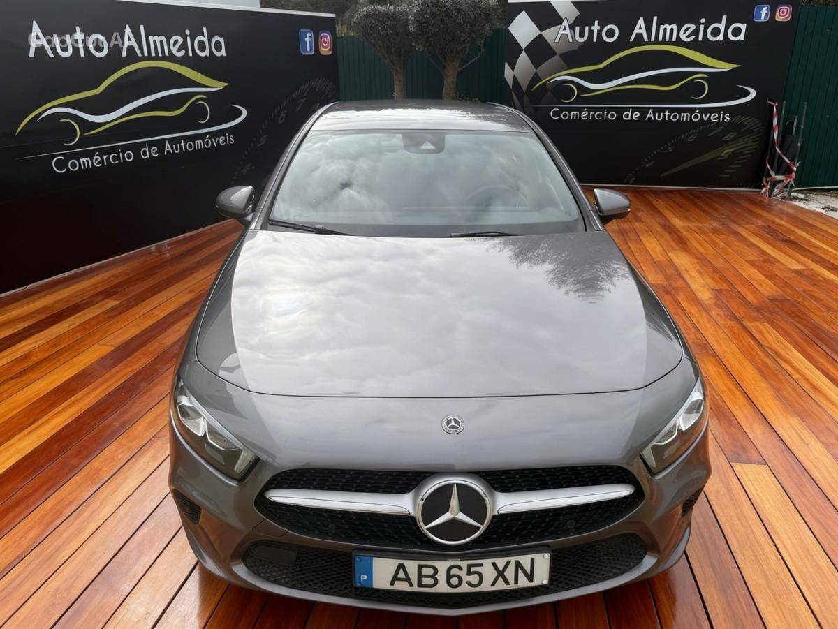 mercedes-benz-classe-a-2020-hibrido-a-gasolina-1332cc