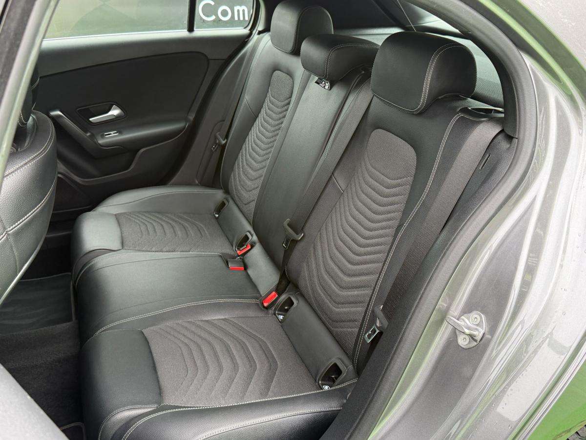 mercedes-benz-classe-a-2020-hibrido-a-gasolina-1332cc