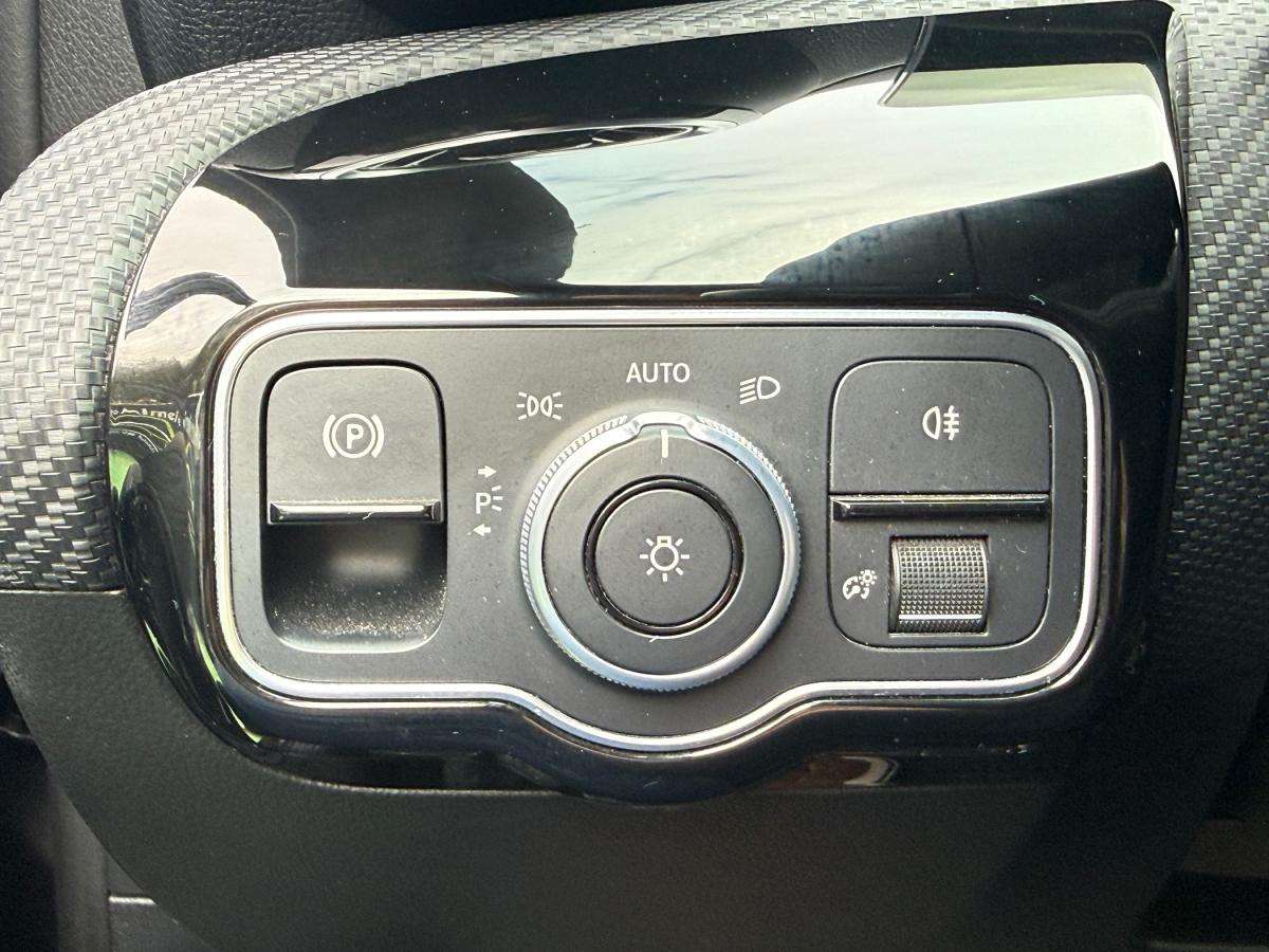 mercedes-benz-classe-a-2020-hibrido-a-gasolina-1332cc