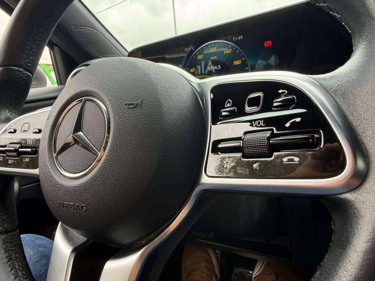 mercedes-benz-classe-a-2020-hibrido-a-gasolina-1332cc