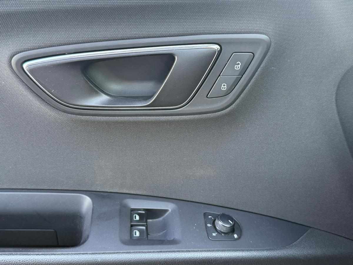 seat-leon-2013-diesel-1598cc