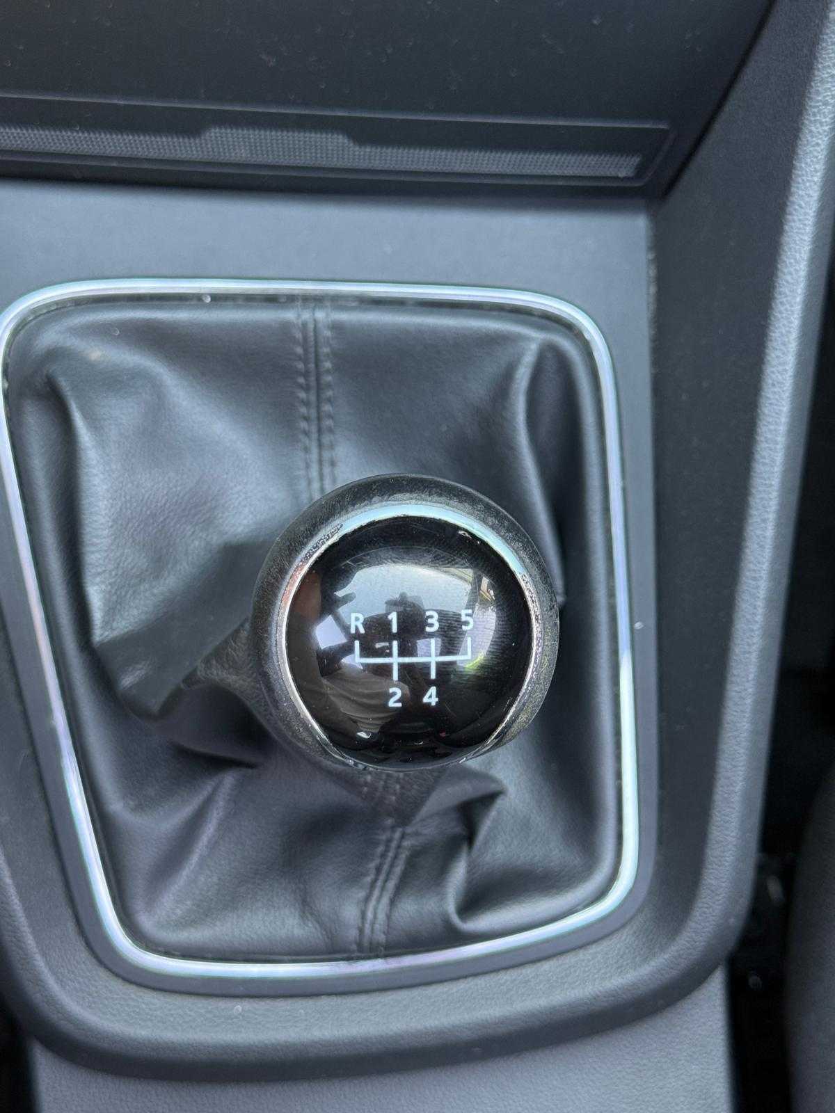 seat-leon-2013-diesel-1598cc