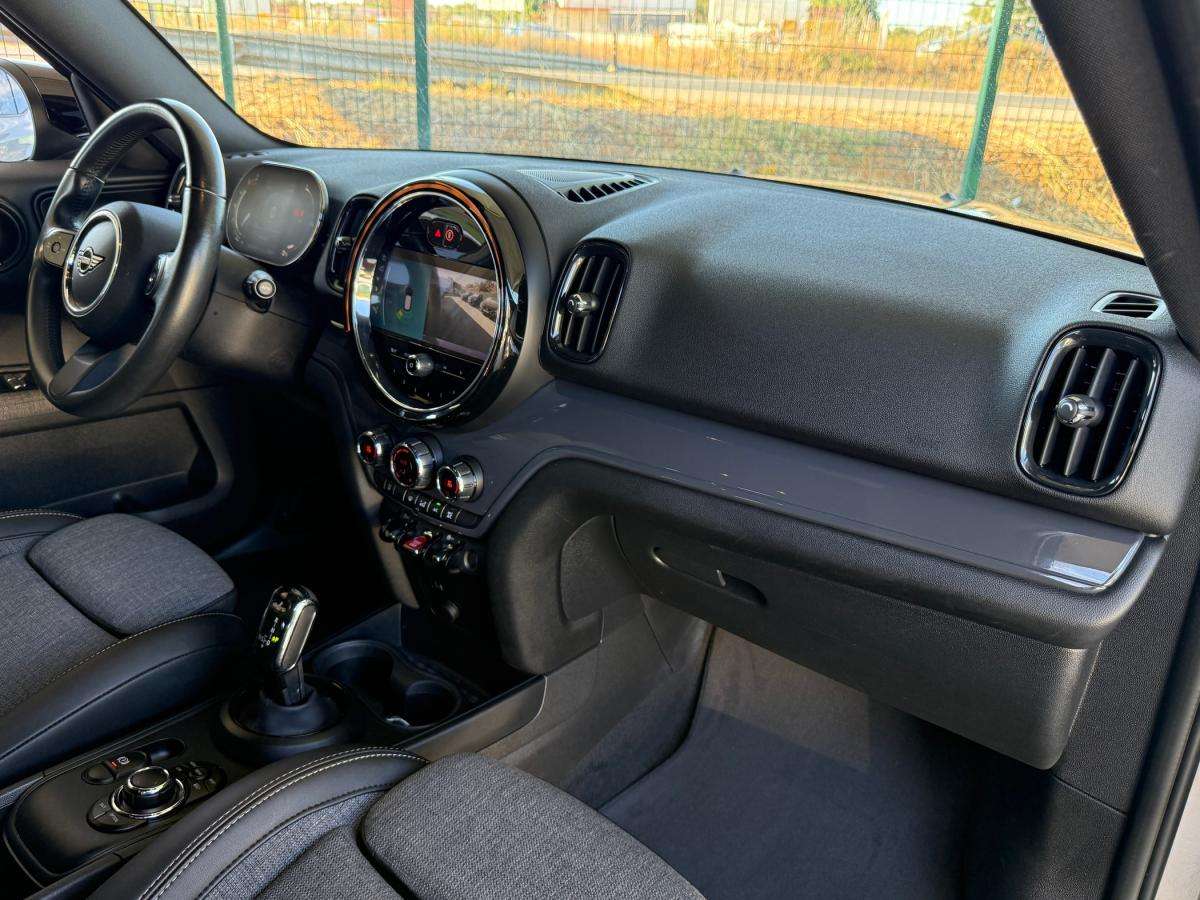 mini-countryman-2023-diesel-1995cc