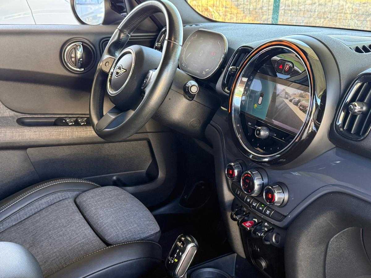 mini-countryman-2023-diesel-1995cc