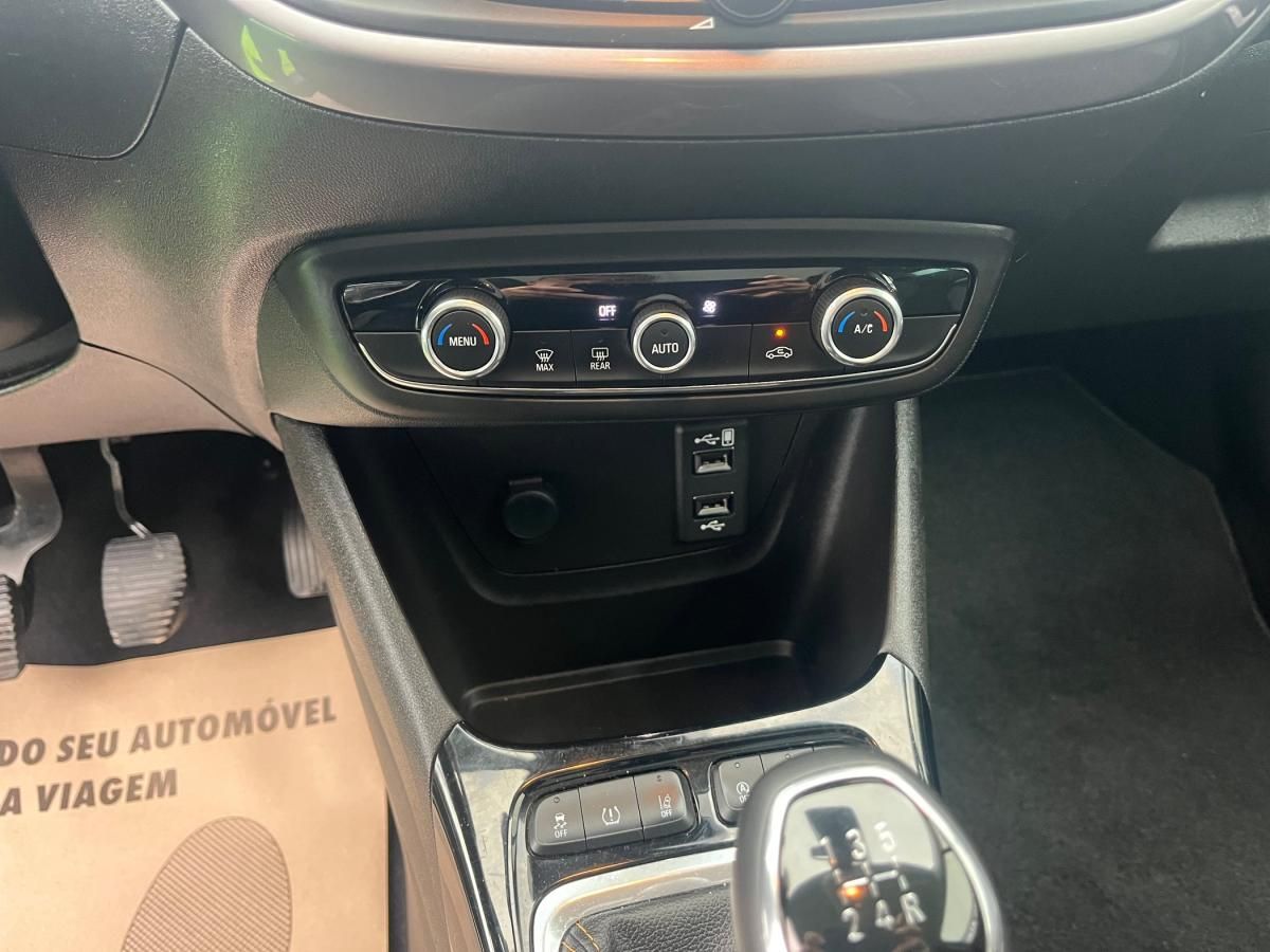 opel-crossland-x-2018-diesel-1560cc