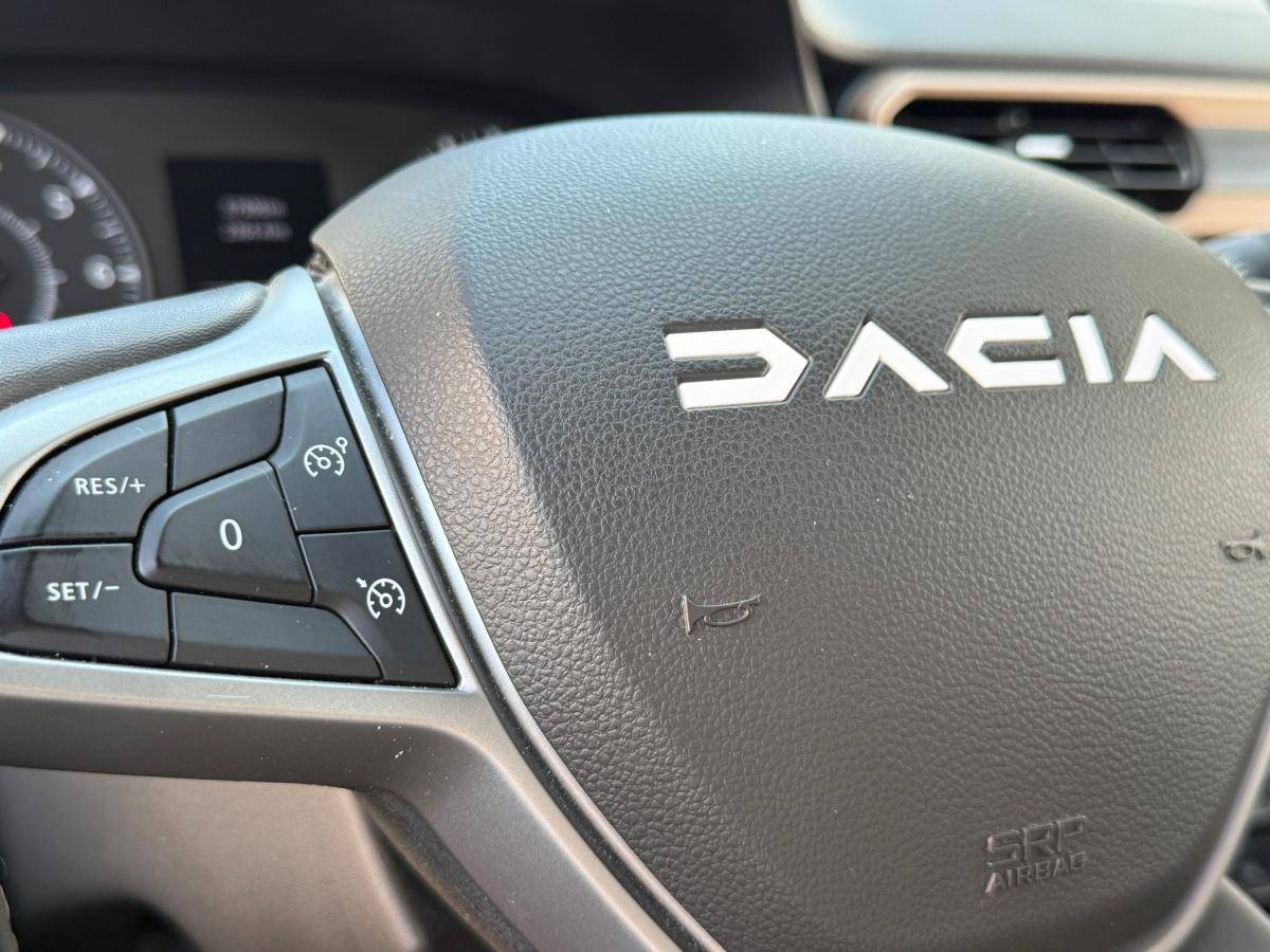 dacia-duster-2023-gasolina-1332cc