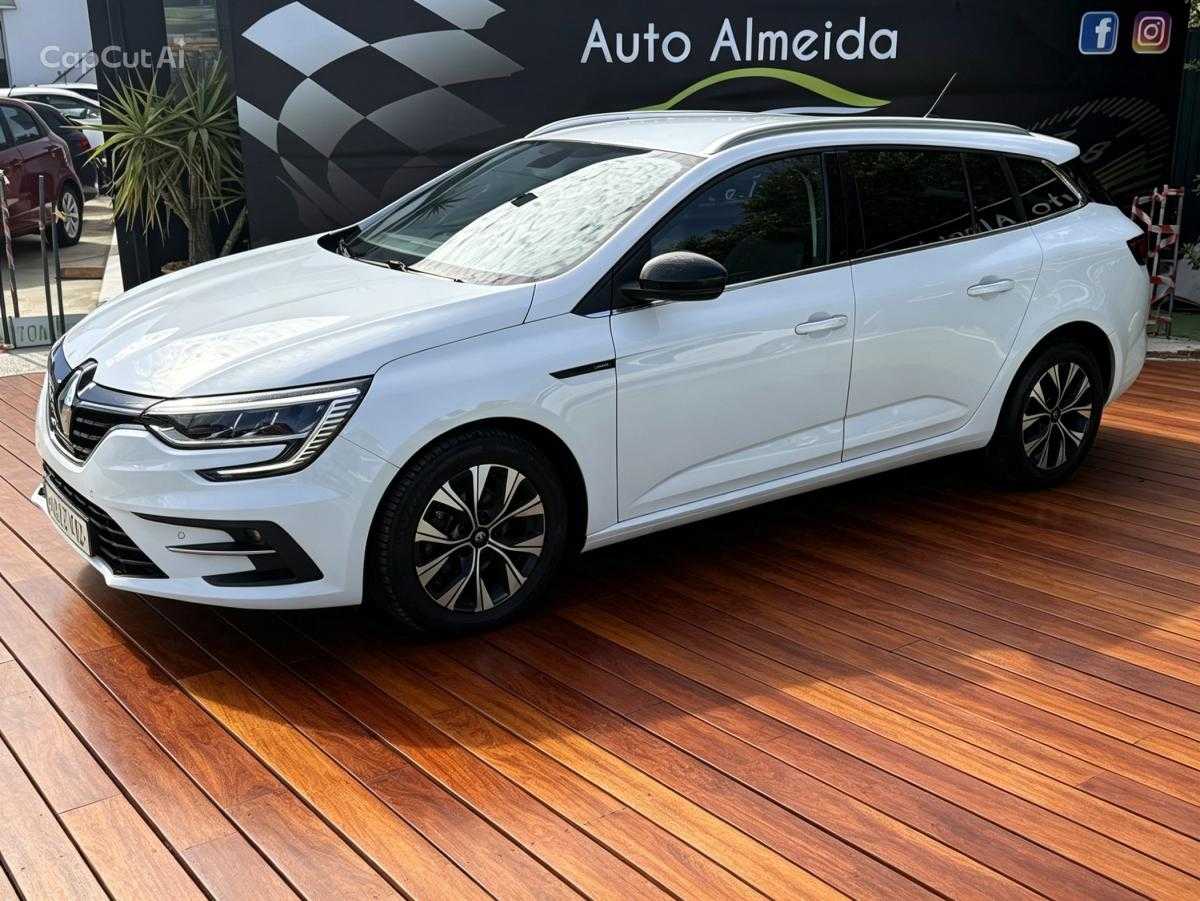 renault-megane-sport-tourer-2022-diesel-1461cc