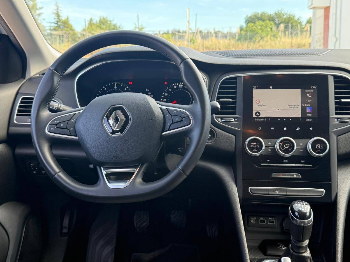 renault-megane-sport-tourer-2022-diesel-1461cc