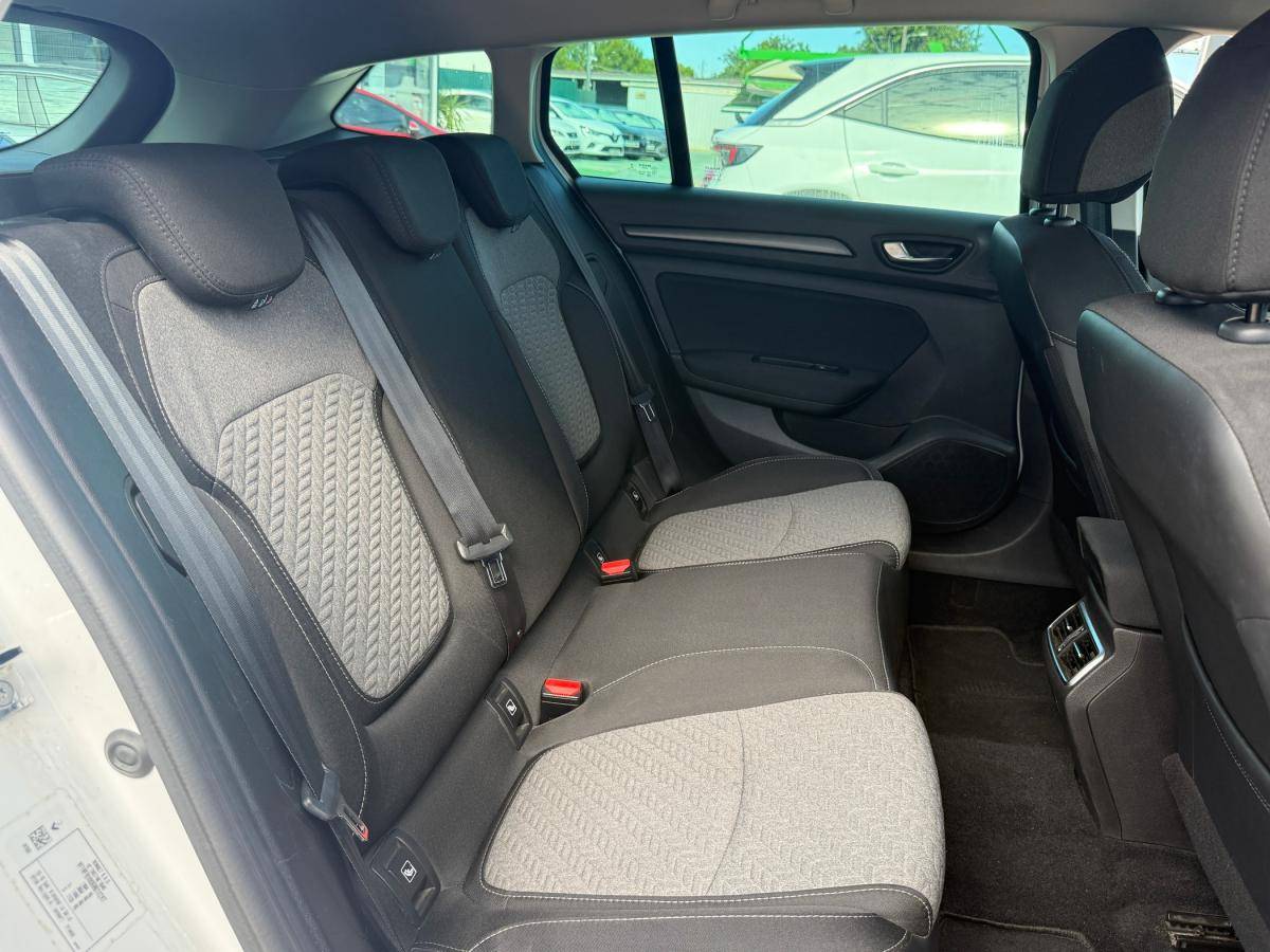 renault-megane-sport-tourer-2022-diesel-1461cc