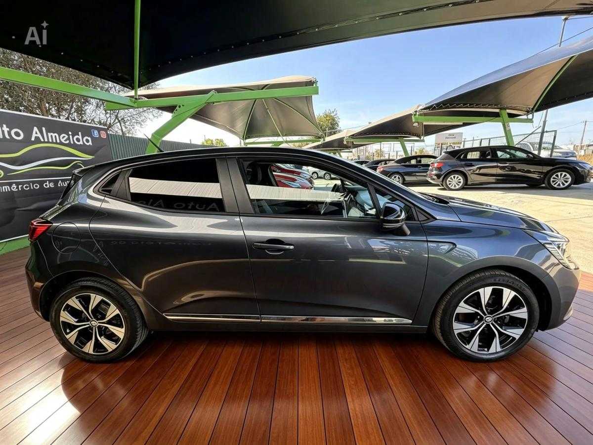 renault-clio-2022-diesel-1461cc