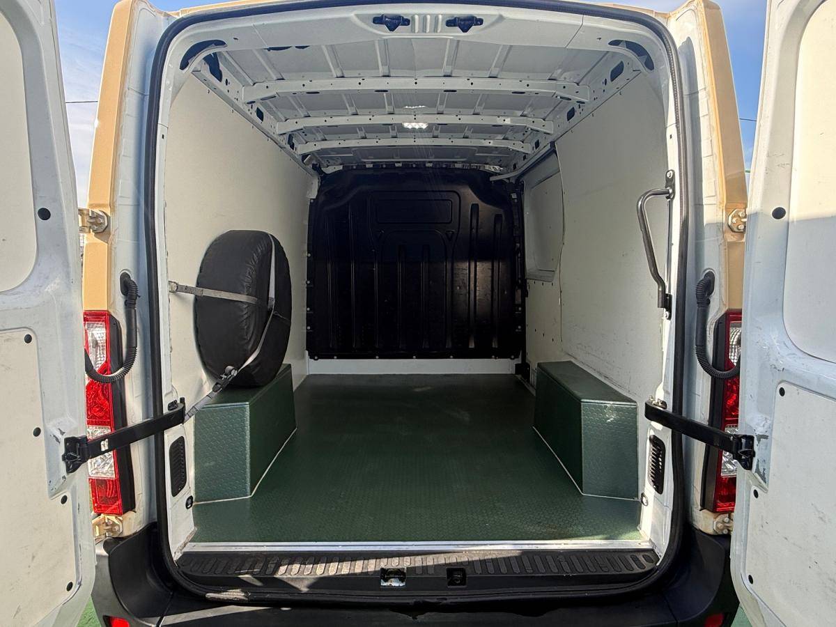 renault-master-2022-diesel-2299cc