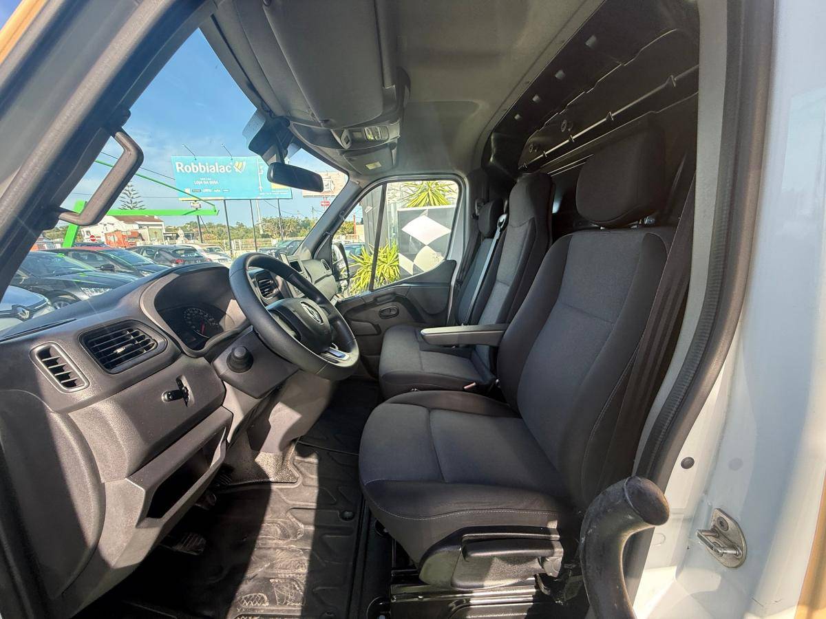 renault-master-2022-diesel-2299cc