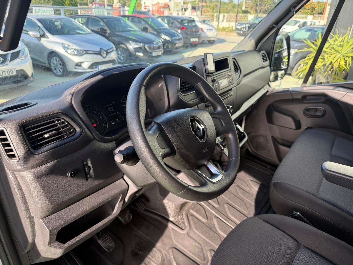 renault-master-2022-diesel-2299cc