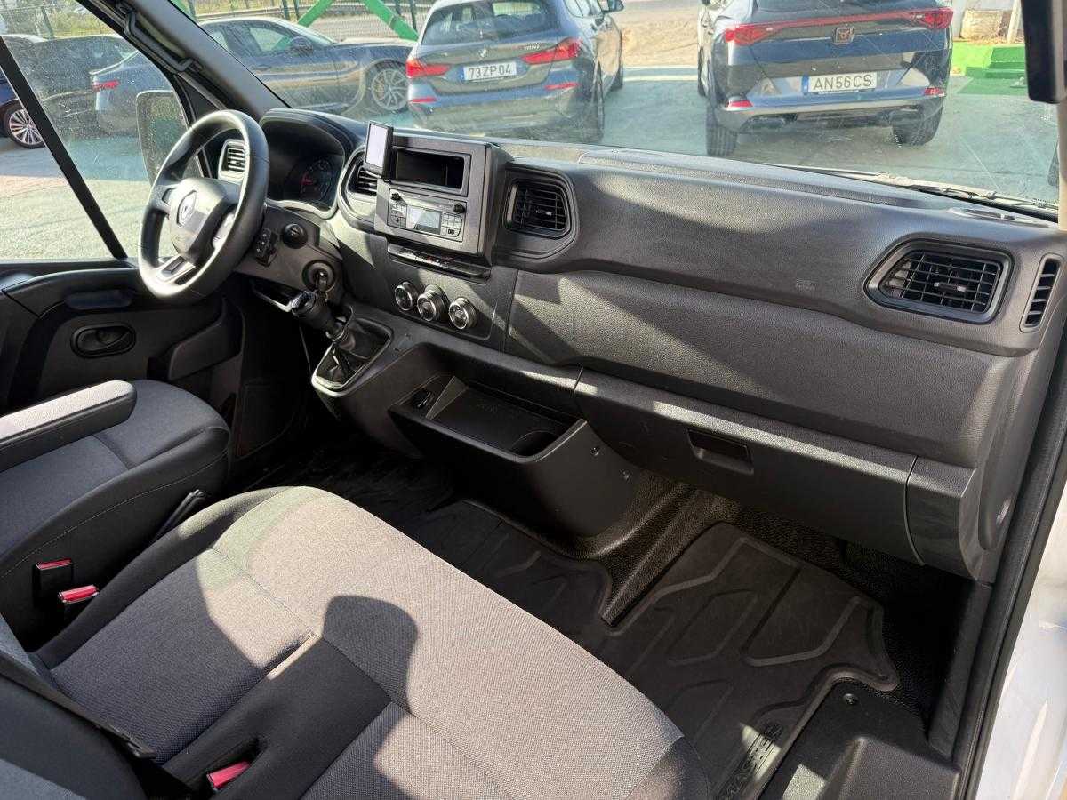 renault-master-2022-diesel-2299cc