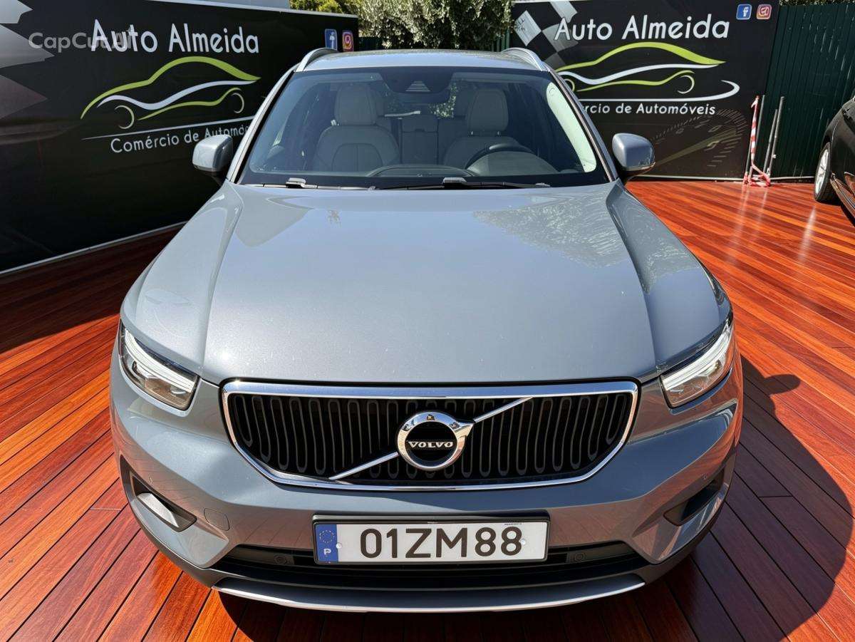 volvo-xc40-2019-diesel-1969cc