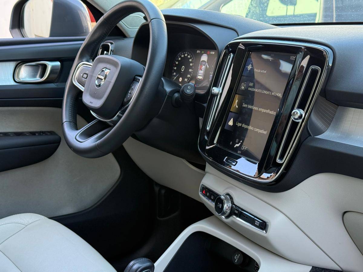 volvo-xc40-2019-diesel-1969cc