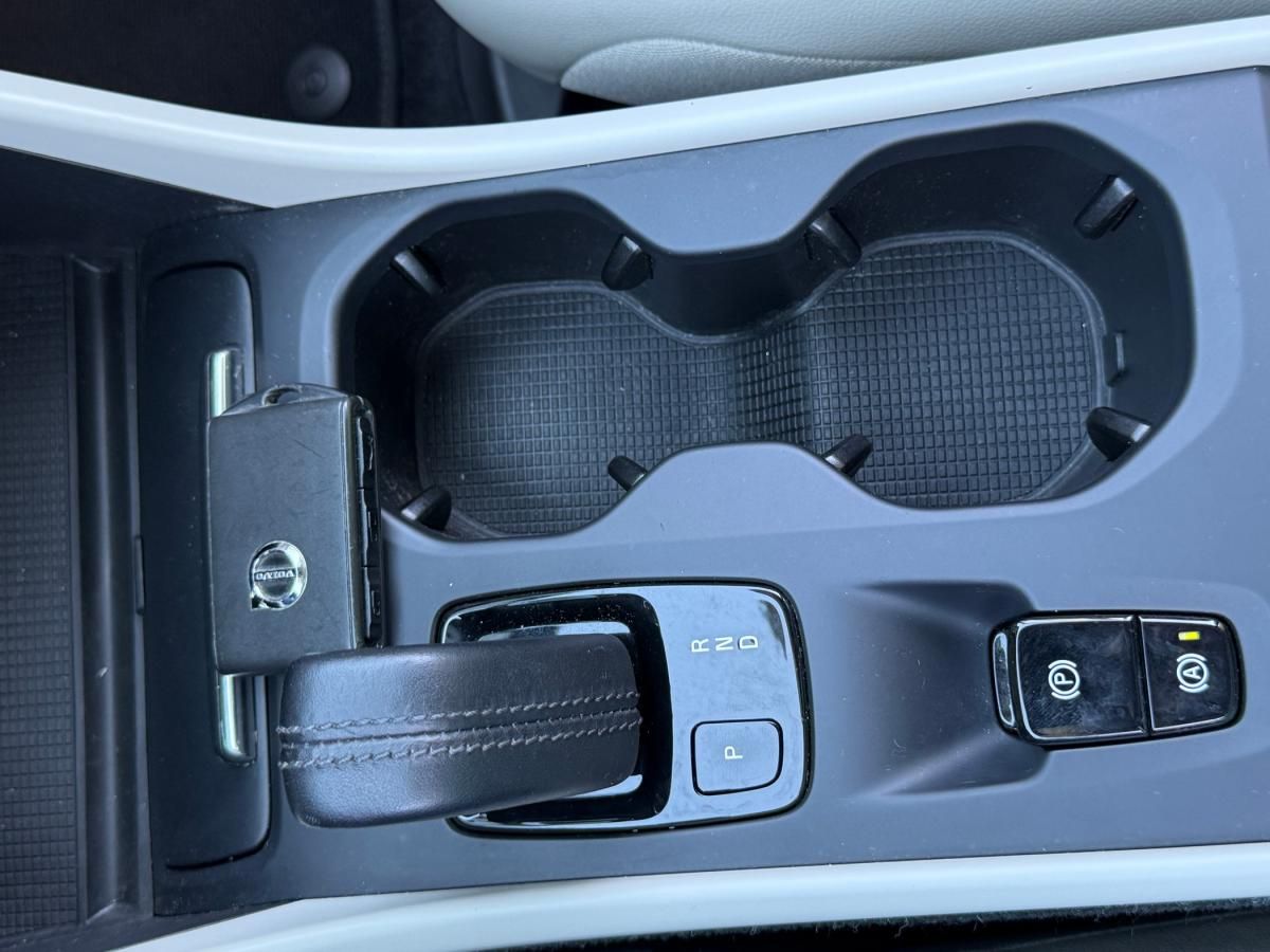 volvo-xc40-2019-diesel-1969cc
