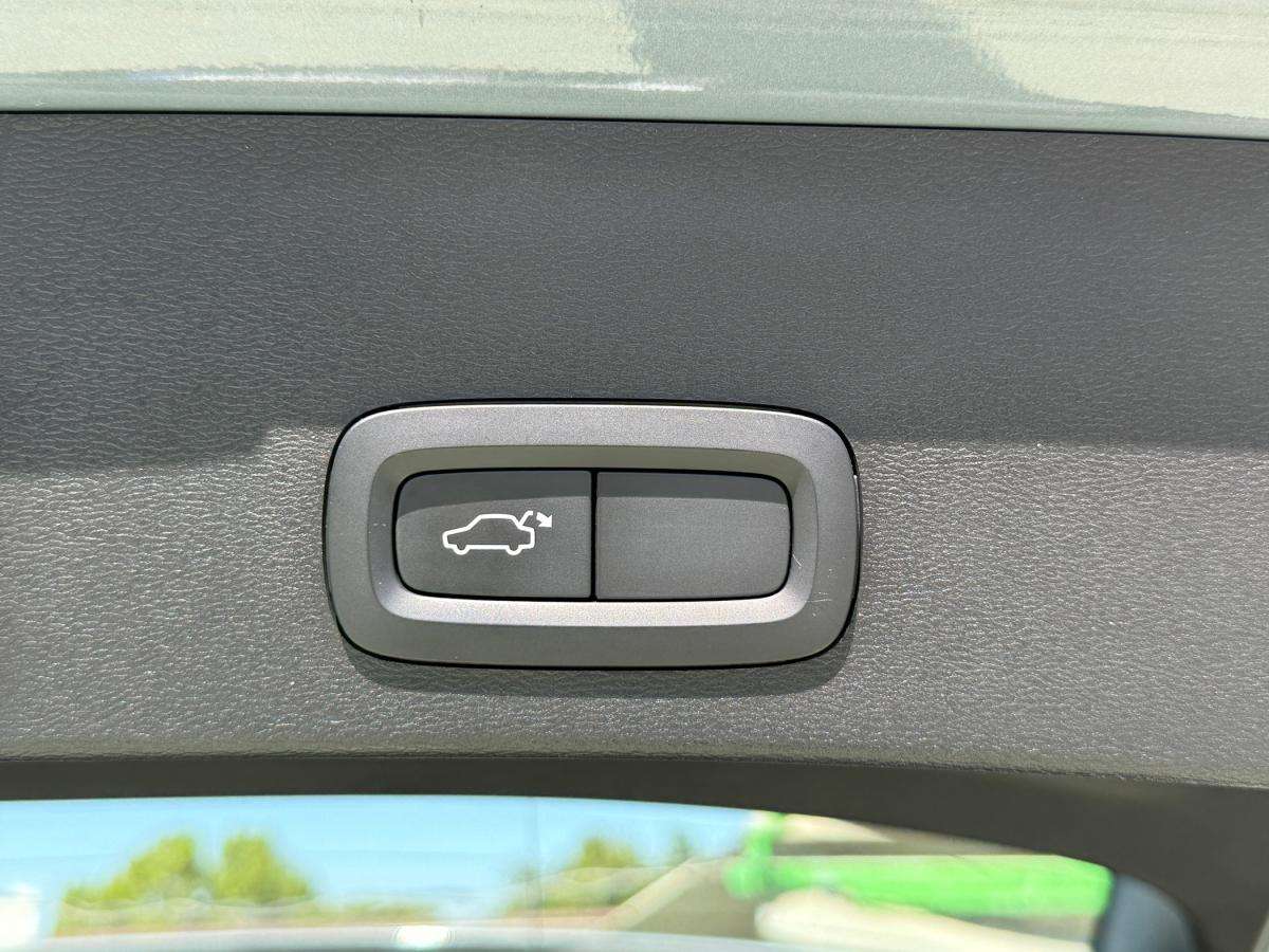 volvo-xc40-2019-diesel-1969cc