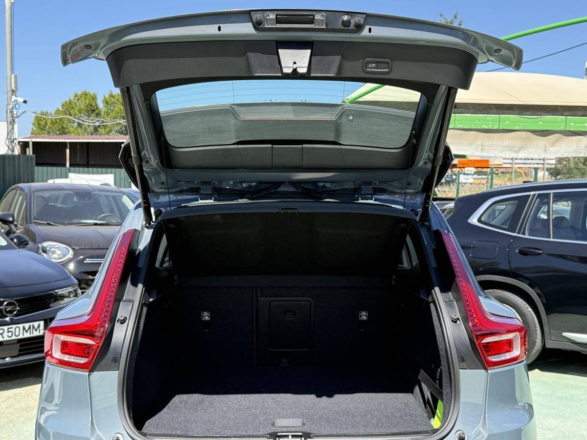 volvo-xc40-2019-diesel-1969cc