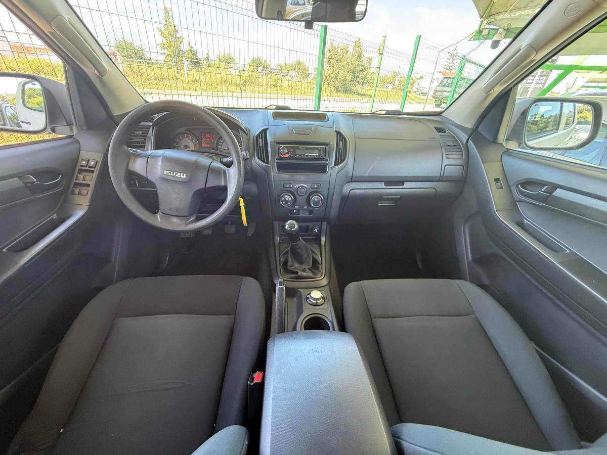 isuzu-d-max-2018-diesel-1898cc