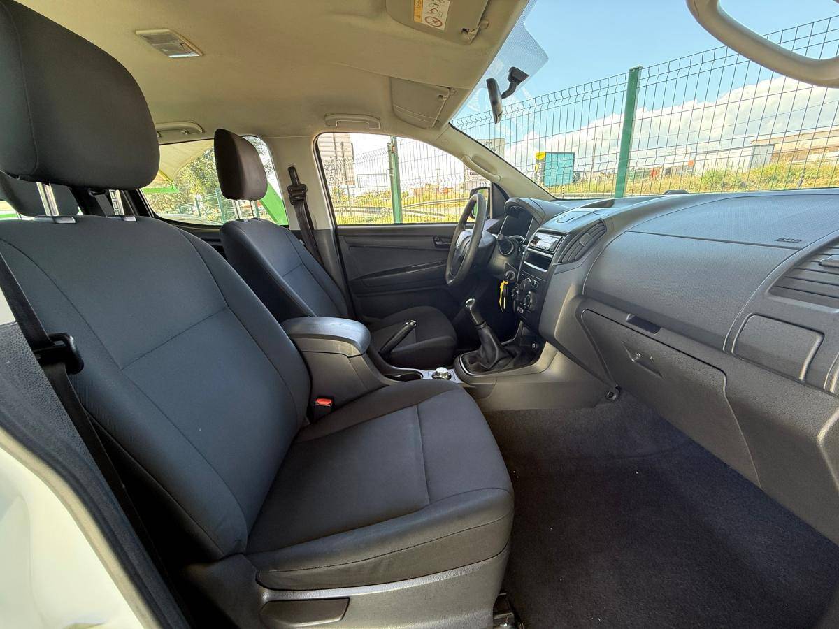 isuzu-d-max-2018-diesel-1898cc