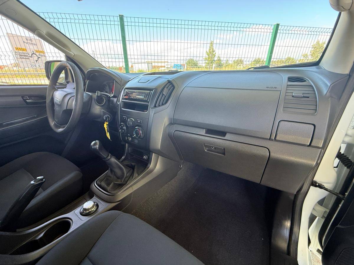 isuzu-d-max-2018-diesel-1898cc