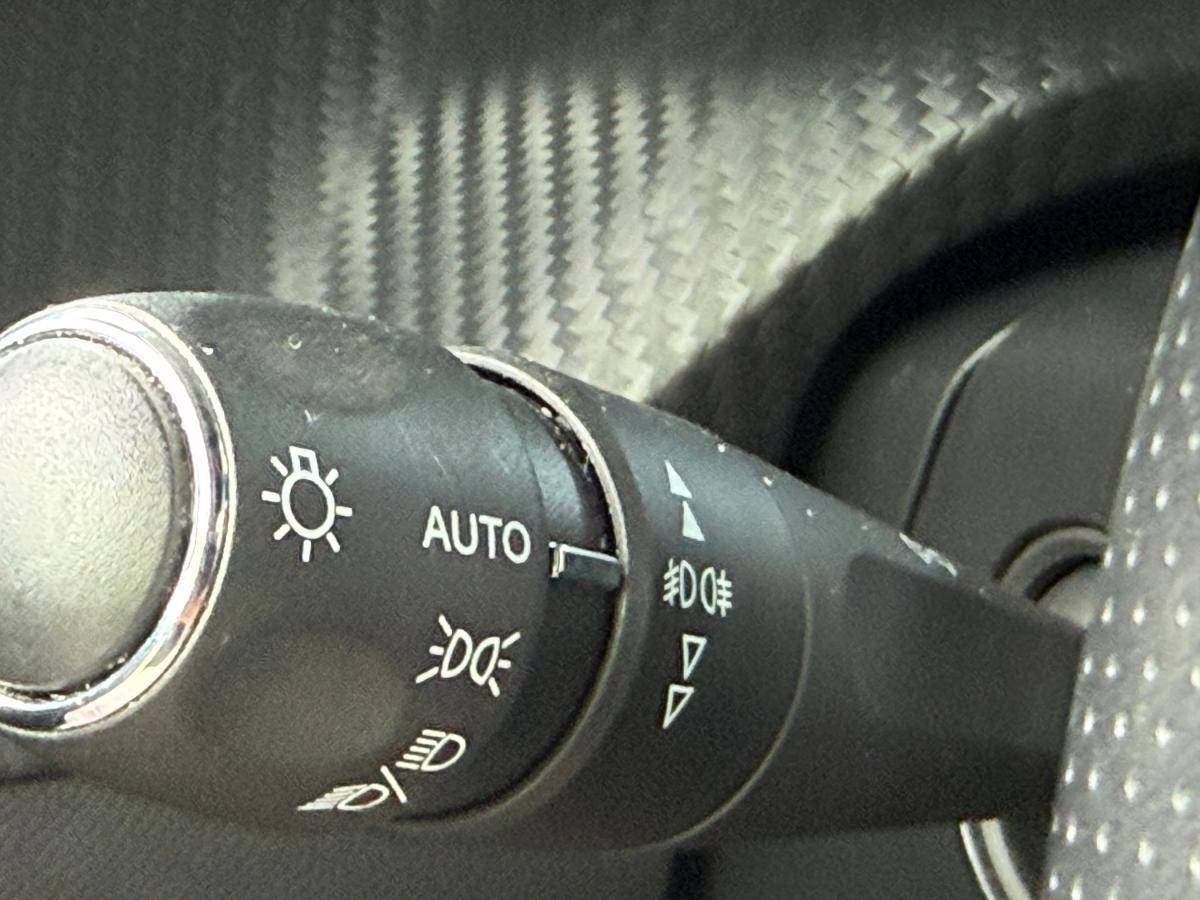 peugeot-2008-2022-diesel-1499cc