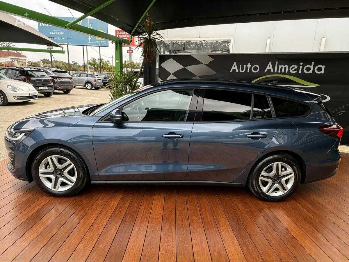 ford-focus-sw-2023-gasolina-998cc