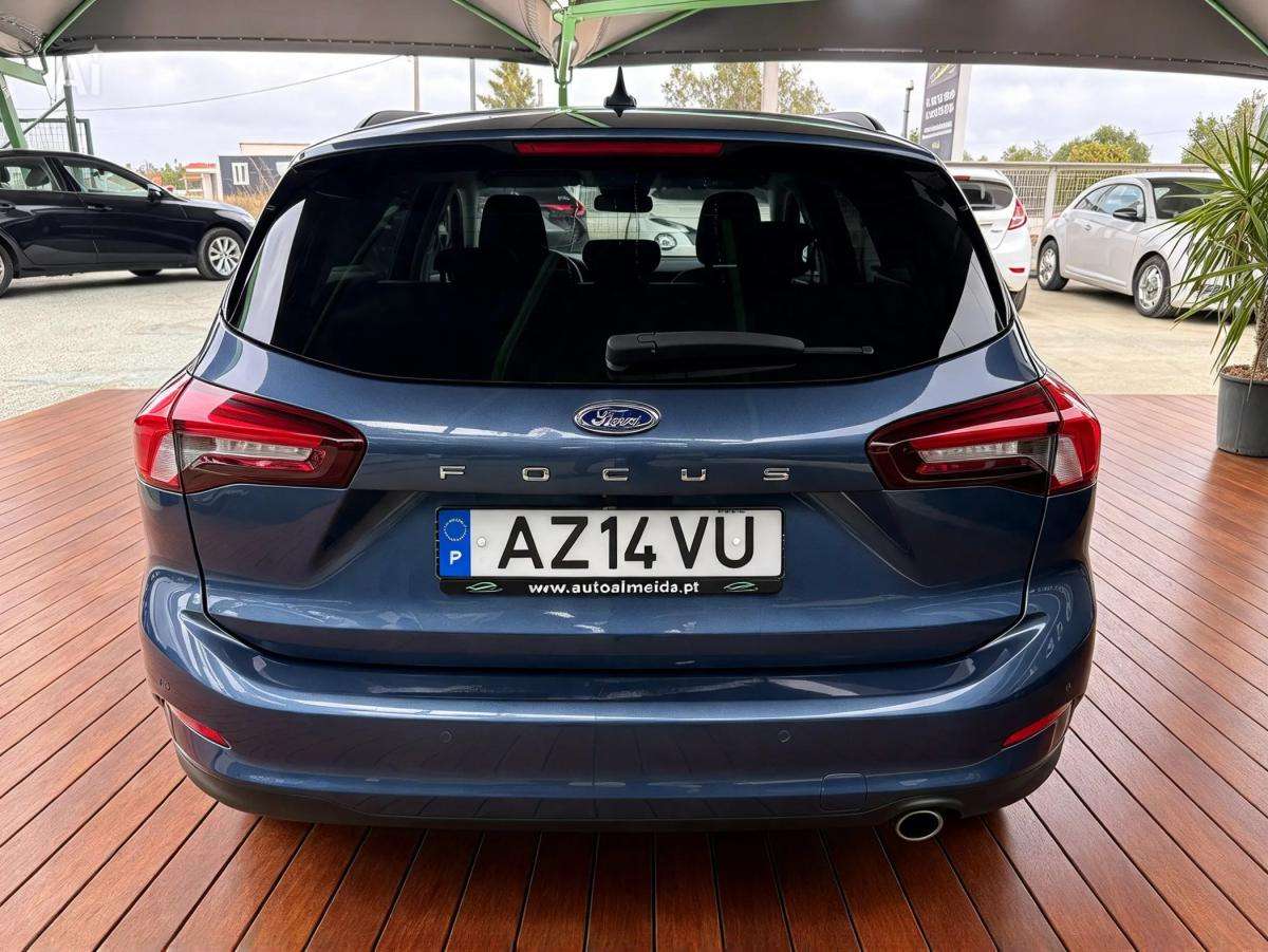 ford-focus-sw-2023-gasolina-998cc