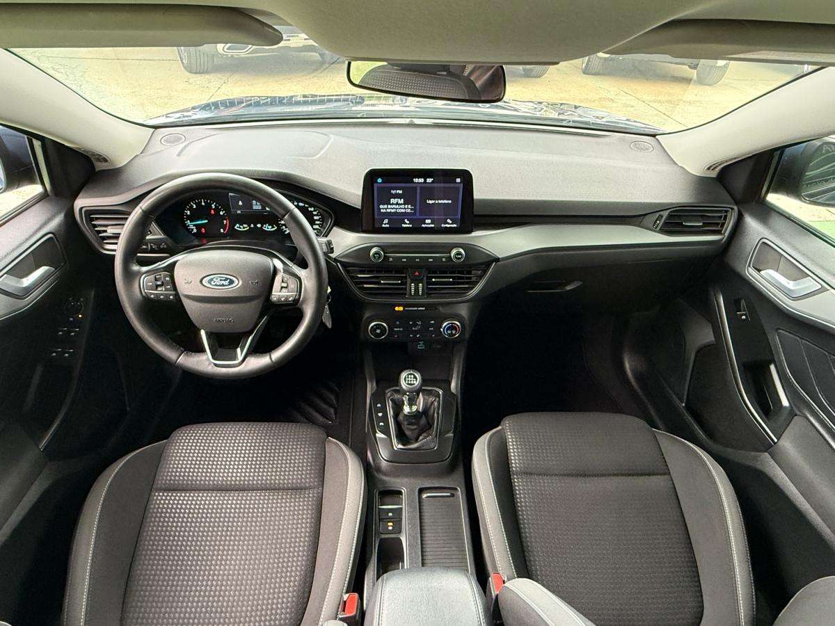 ford-focus-sw-2023-gasolina-998cc